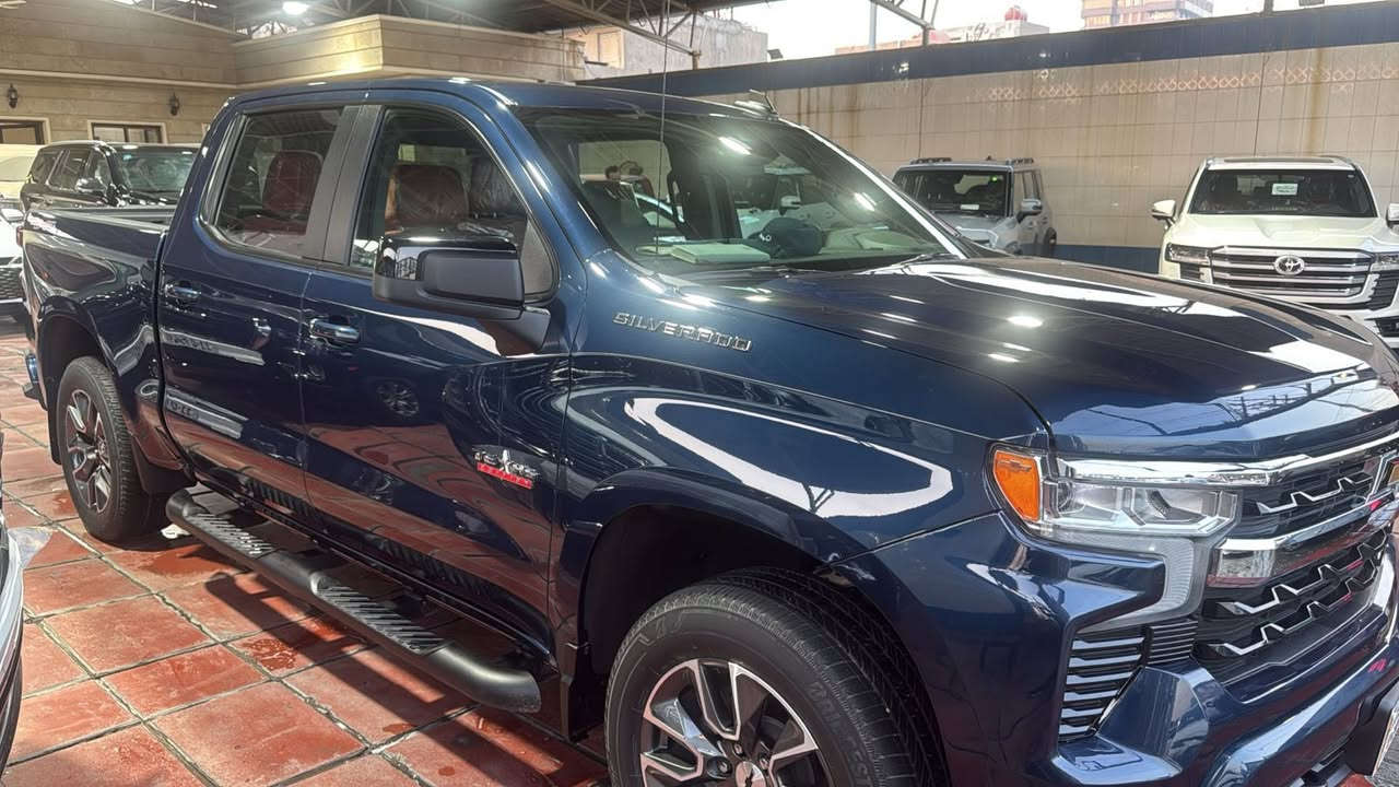 سلفرادو 23
للبيع 

***********
***********
