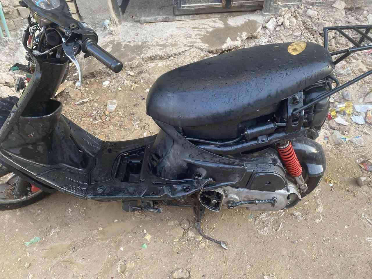 السلام عليكم دراجه ماكس قجمه دراجه ما بيه شي فجه كطعت نار بوشه 49 بلادي ابيع كوم حديد سعره 150 وبيه مجال مكاني بلديات تقاطع الكهرباء ابيعه عل وضعهه تجي تحمل و تروح ذا تريده راسلني وتساب ***********
