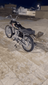 السلام عليكم دراجه نامه تعمير 25 كله اصلي شاصي 20 نامه اصلي شلامجه اوراق كامله الدراجه السعر 850 بيها مجال مكان ناصريه مركز ❤


**إذا كنت صاحب هذا الإعلان وتريد حذفه لأي سبب، رجاءا أرسل رسالة إلى الدعم الفني**