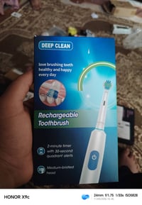 جهاز تنظيف أسنان • فرشات متعددة