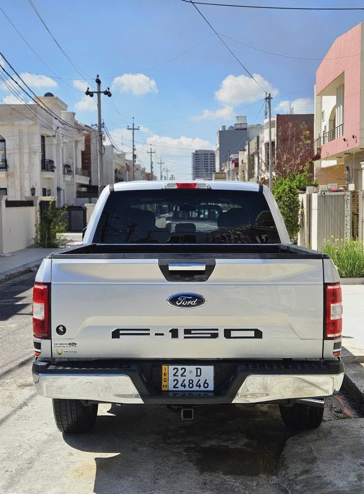 للبيع سيارة فورد اف 150

FORD F-150

موديل 2019

لون سلفر  مميز . باب طويل بدي قصير المرغوب

فئة XLT

8 سلندر 5.0 تنفس طبيعي 

فور ويل 4×4

كير 10 نمر

شاشة كبيرة

كاميرا خلفي دوارة

حساسات خلفي

ويالة 20 انج كروم

سستم اكزوز رابتر عليها 

حجم مرغوب باب طويل بدي قصير 

مكان اربيل معرض تانك موتورز

سونار موجود بالمنشور . جاملوغ أمامي و نص باب خلفي صبغ بدون نقطة دواخل.  

سيارة مرقم اربيل و جاهز ،  رقم دولي جديد تحويل ثاني يوم كير و محرك و كهربائي كلشي بشرط مابيه نواقص سعرها 20,700$ 
مكان اربيل 

***********
 *********** أربيل, العراق
