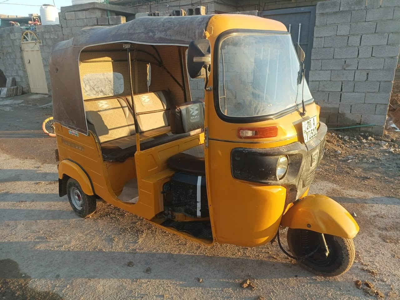 السلام عليكم شباب تكتك 2019شهر التاسع مضلع الوحه وسنويه نكليزي تحويل مباشر تكتك نظيفه خير من الله كهربات شغاله تخم تاير الكشر ماله البدي بلاد الغوده معمره اي خياس مابيه تكتك جاهزه السعر 5500وبيه مجال شي قليل مكاني ديالى بعقوبه ***********
