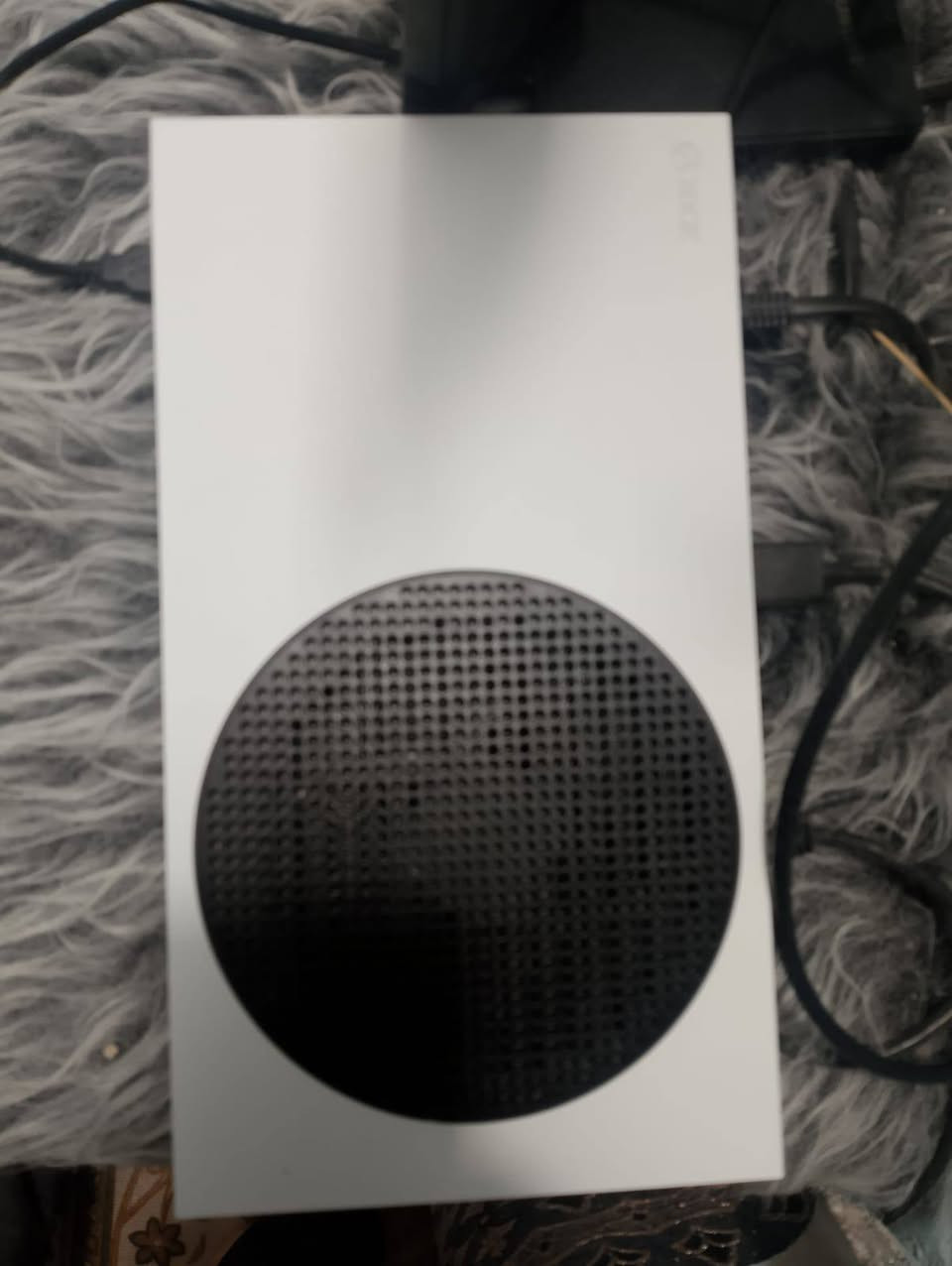 السلام عليكم اخوان سيريس اس اصدار 25 الجهاز مستخدم يومين
ويا هارد نص تيرا وبطاريات جويستك ب420 مع التوصيل قفل إخوان سعر الجديد 550 بغداد حاليا مكاني واسط الكوت للاستفسار خاص او واتساب على الرقم *********** متوفر توصيل
