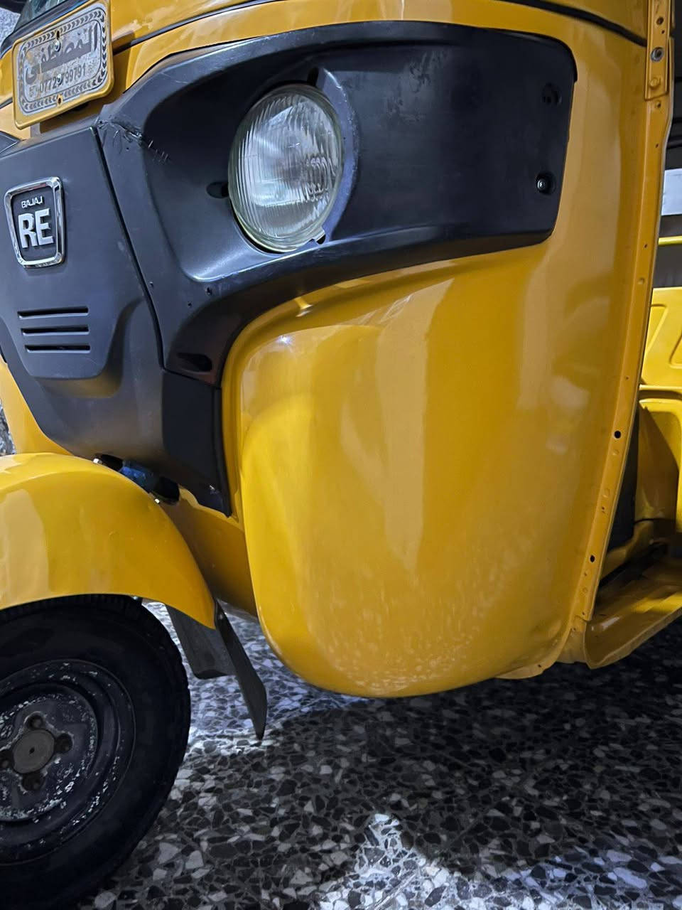 السلام عليكم تكتك موديل 20 شهر ال 12يوم29 مصبوغه عام جماليه بدوم ضربه مكينه كير اكسل مكفولات نصبتهه كلش حلوه صبغه درجه اولى
مكينه كير اكسل مكفولات شرط تحويل العنوان بغداد البياع تقاطع درويش للستفسار شراي يتصل ويدلل***********
