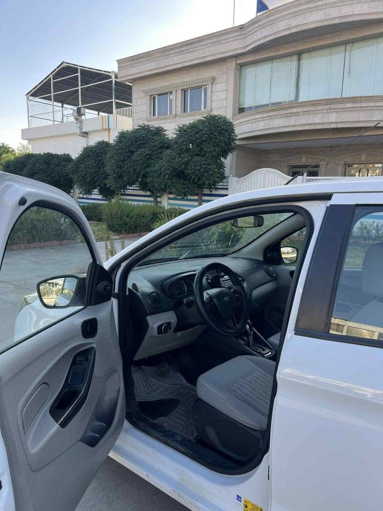 🚘 بۆ فرۆشتن | فۆرد فیگۆ 2016
نرخی ٨٠ معامەلە
✅ مۆدێل: 2016
✅ مۆتۆر: 1.5 بنزین
✅ گیربۆکس: ئۆتۆماتیک
✅ ڕۆشتوو: 128,000 کیلۆمەتر
✅ ڕەنگ: سپی
✅ خاوەن پاک و بەکارهێنانی ڕۆژانە
✅ سوتەمەنی کەم و ئابووری
🔹 3 پارچە بۆیاخ
🔹 دوو دەرگا و چەمەلەخی لای سەکەن هەیە
🔹 ناو بێ ئێرباگ
🔹 مێکانیکی باش و ئامادەی تاقیکردنەوە
📍 سەیارەکە لە دۆخی باشدایە و بۆ کەسێک گونجاوە کە سەیارەی ئۆتۆماتیک و ئابووری دەوێت.
📞 بۆ زانیاری زیاتر و بینینی سەیارەکە پەیوەندی بکەن: *********** السليمانية, العراق
