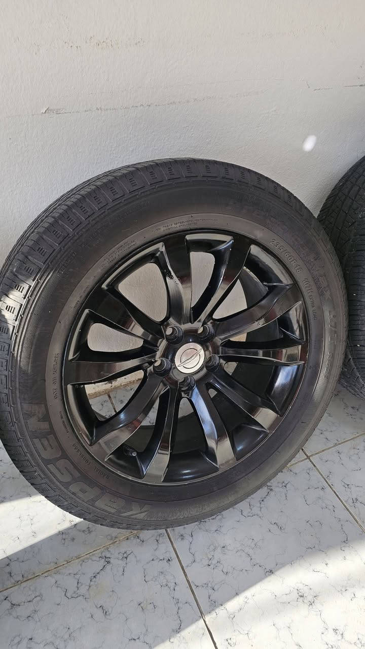 السلام عليكم شباب
ويل حجم 18 مع تخم تاير جديد كابسن أنتاج ٢٠٢٥ مع تخم حساس 

السعر ٤٥٠       *********** واتساب
