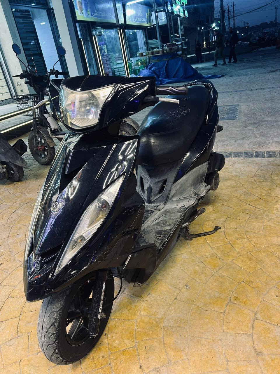 سلام عليكم جي تي ار موديل 2010
سلام عليكم درجة جي تي ار  درجة مكينه نضيفه فقط البجم بي ضربه وسويته  دراجه خير من الله اني لو ما محتاج ما بيعهه مكاني الشعب يم سوك 4000 سعره 650 بيه مجال  مستعجل على بعيته رقمي ***********
