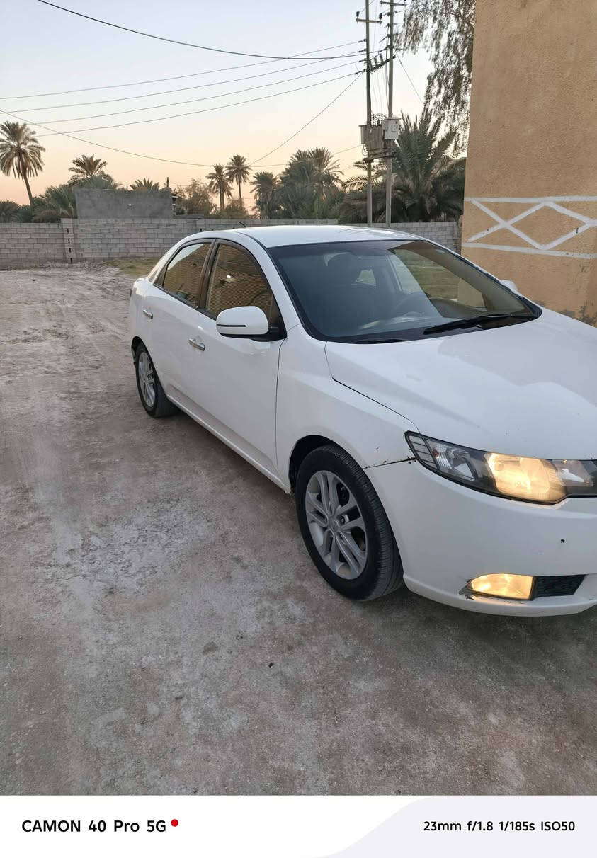 السلام عليكم

سيراتو 2011 السياره مواصفاتها معروفه
 جاهزه من كير ومكينه وحداديه وتخم تاير تبريد تدفئه  شغالات كلشي مناقصها نافضها ع أيدي
بيها جاملغ وبنيد مبدلات فقط 

السياره بأسمي مستعجل ع بيعتها

 مكاني سماوة ـــ رميثة ***********
