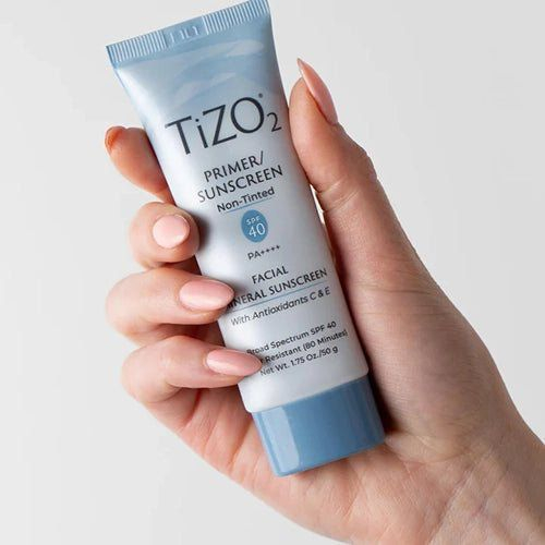 واقي الشمس تايزو 3 (TiZO 3 Tinted) هو واقي شمسي معدني (فيزيائي) بعامل حماية 
، يشتهر بتركيبته التي تدمج بين الحماية الفعالة والتغطية التجميلية الخفيفة، حيث يمكن استخدامه كبديل للفاونديشن أو كبرايمر قبل المكياج.  ( الأصلي ) 

للحجز واتساب ***********
