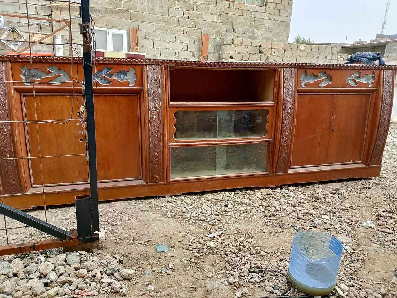 معرض ومزاد الرحاب
بوفيه تسكام
طول 3متر
السعر 200
العنوان جبيل قرب مجمع الرحاب 
للاستفسار الاتصال‏‪***********‬‏
للاستفسار الاتصال***********
