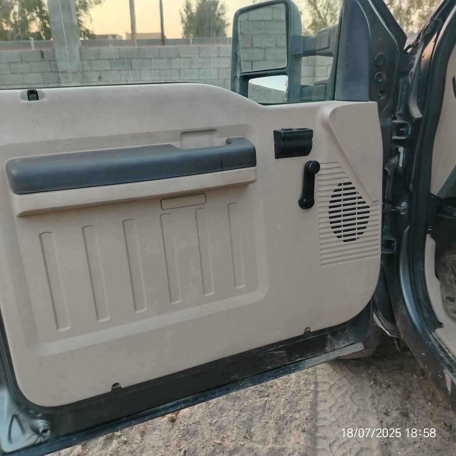 بيع فورد 2008محرك حجم 8سلندر تخم اطارات وصدر جديد رقم سليمانية بدون تحويل ابيع حال الادوات السعر ٧٥ ورقه مكاني بغداد الاتصال *********** الفارس, صلاح الدين
