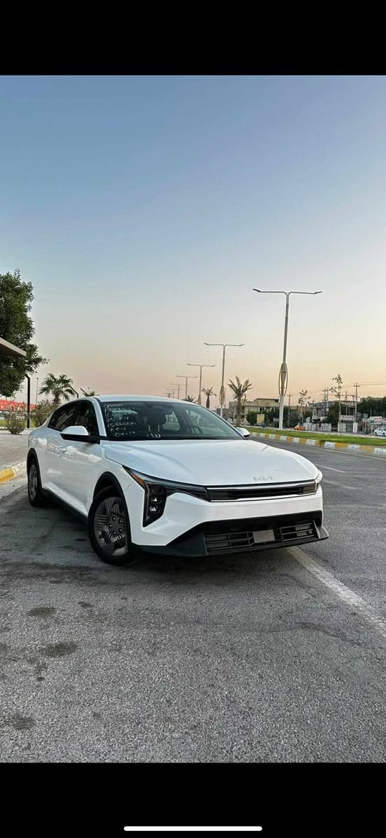 K4البيع موديل 2025بعدي زيرو بدون ضرر محرك 200 مراوس بسارنتو 2032او2042 #***********
