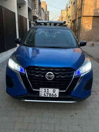 موديل 2023 فول مواصفات عدا الفتحه  السيارة ماشية 15 الف   محرك 1600 ار...