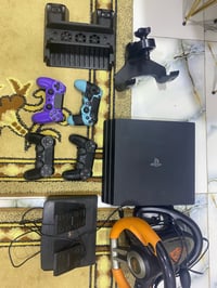 بلايستيشن4 • نضيف • ٤أقراص