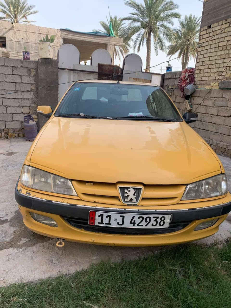 سلام عليكم اخواني عندي هاي السياره للبيع لاضربه ولاطخه صاعده هزه جديد مصفره هيئه وغرامات موديل 15بيجو بارص بسمي تحويل ثاني يوم مشروع وطني والله محتاج عندي حالة طارءاريد    ابيع سعره 38 وبيه مجال الطيبين هذا رقم موبايل ***********
