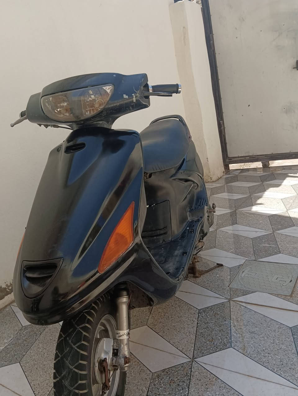 دراجه فراشه شغاله سلف هندر كهربائيات 

السعر 280 
العنوان النجف شارع الصب 
***********

