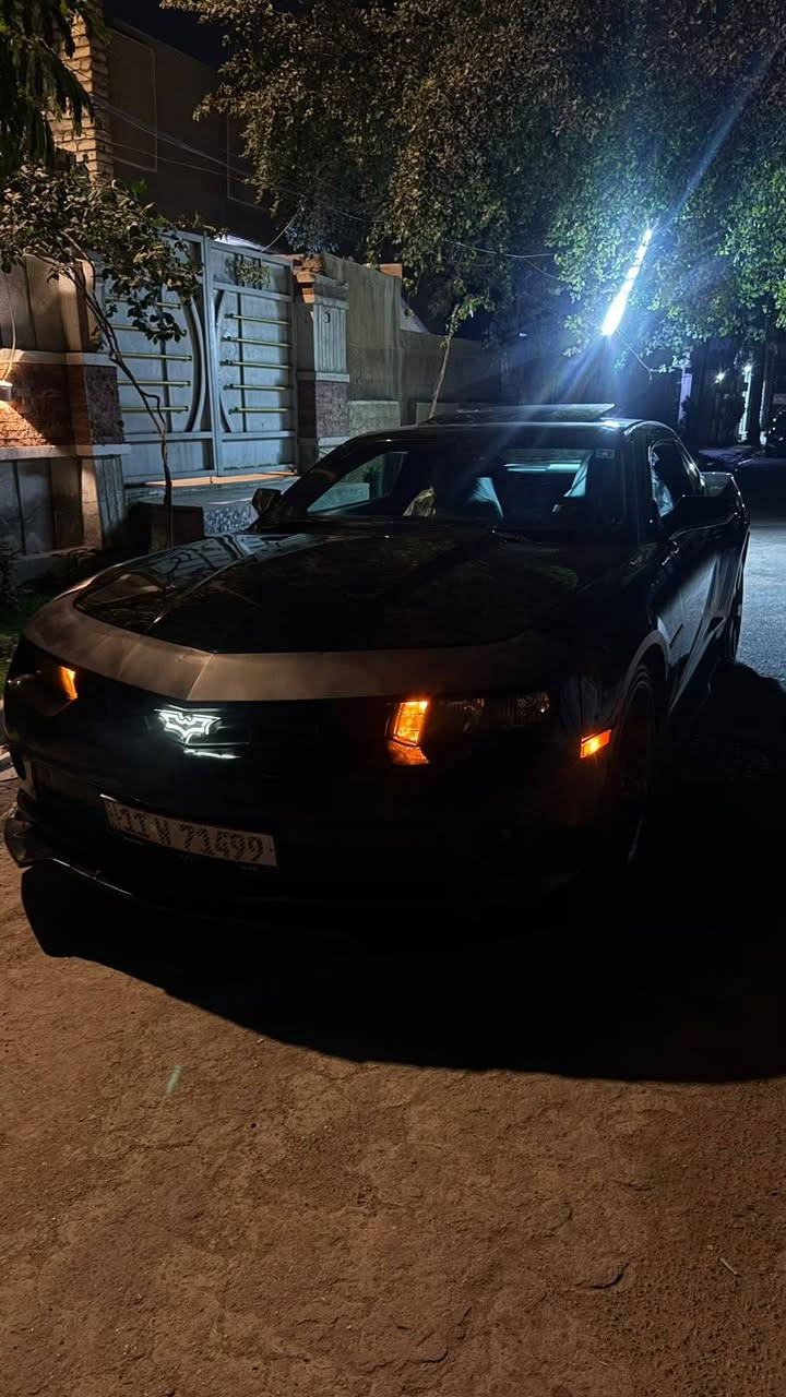 السلام عليكم كمارو موديل 15 RS V6
السيارة فول للأخير فتحة شاشة كبيره 
داخلة كلين وهنا صار بيهه قطعة وحدة فقط 
كفالة كير مكينة اكسل كلة مكفول جديدة السيارة تاخذهة متصرف عليهة ربع بيهة ادامة كاملة رقم بغداد باسمي 
السعر 100 
مكاني الدورة ابو دشير
رقمي *********** رقم صاحب السياره اني مكلف بالنشر
