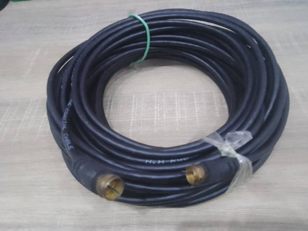 للبيع بسعر مناسب 
محولة كهرباء 12 فولت 5 أمبير + كيبل دش (كوكسل)
✅ شغالين وما بيهم أي مشكلة
✅ مناسبين لكاميرات المراقبة أو الدش
✅ استخدام نظيف
السعر: 10,000 دينار للاثنين
للاستفسار خاص عمارة, ميسان


**إذا كنت صاحب هذا الإعلان وتريد حذفه لأي سبب، رجاءا أرسل رسالة إلى الدعم الفني**