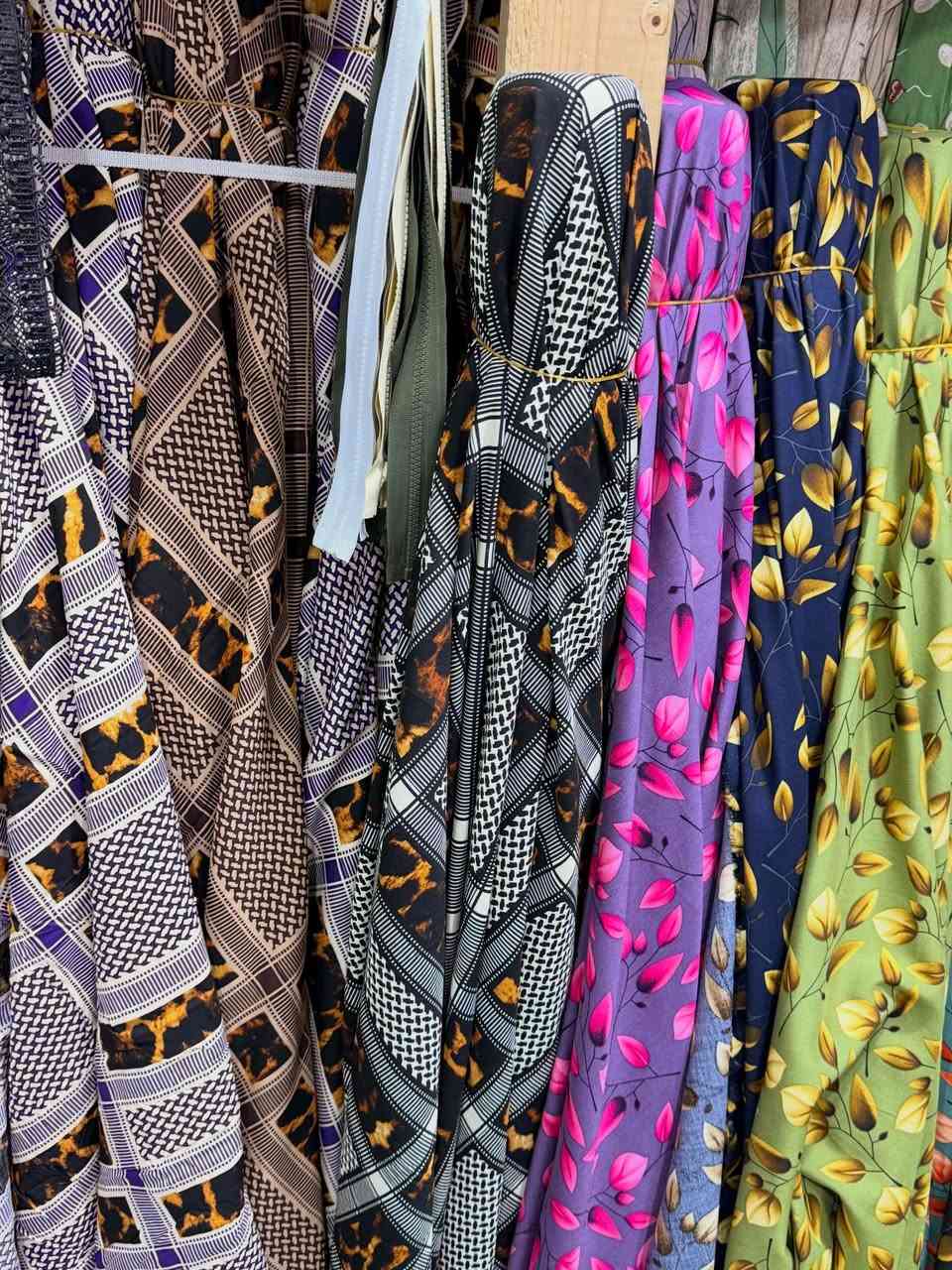 عرض خاص عرض خاص 
كشمير ايطالي سيلين ٣ قطع ب ١١ الف 
كريشه مشجر ٣ قطع ب ١٠ الاف 
كشمير ايطالي ستراس القطعه ب ٧ قطعتين ب ١٣ الف 
مايبخ القطعه ب ٧ قطعتين ب ١٣ الف 
فتره العرض خمس ايام اخر يوم الاحد 
للحجز مراسلت البيج او الواتساب ***********
