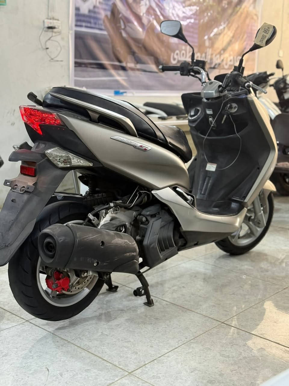 #ياماها_ياباني
بيع مستعجل 
دراجه #ماجستهs نظافه فول  صار ٢٥ يوم نازله رمبه موديل 2017
محرك 155cc
ماشيه 24km
بانزين محسن 
دهن امزويل
دراجه واحد على واحد 
برغي ماكو ننقص 
نظافه 90%
السعر مليون و٦٠٠
1600💸💸
مكاني كربلاء
***********
