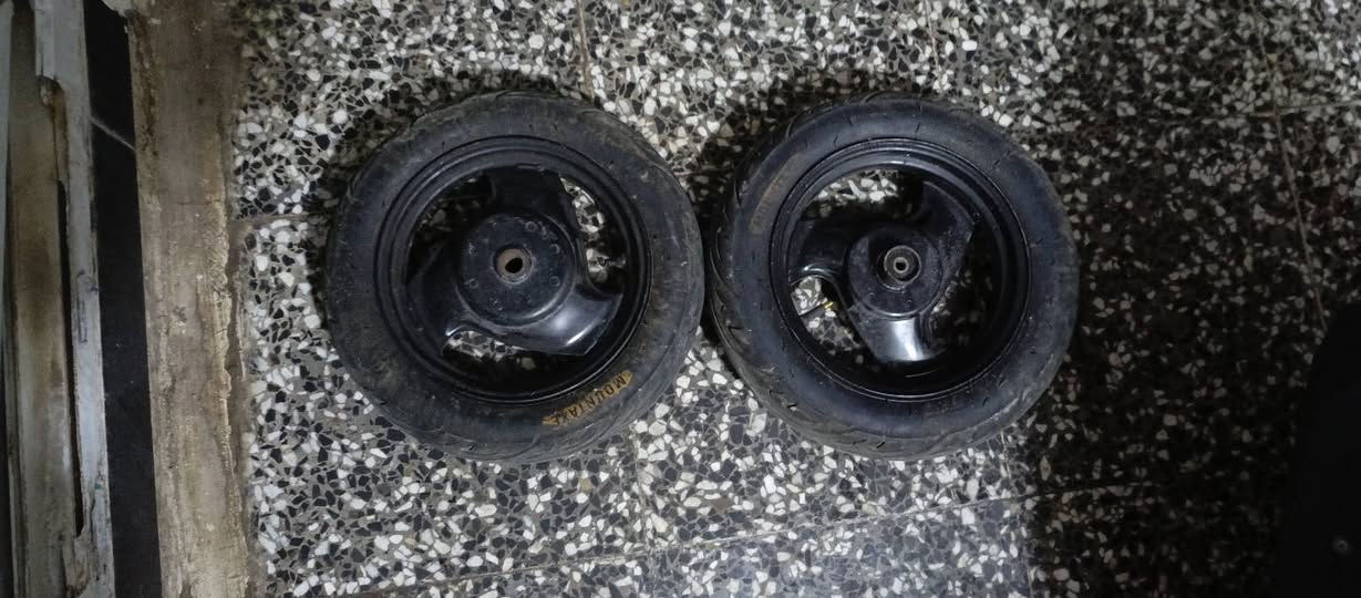 سلام عليكم وياله هنه وتيرات ب30الف نضيفات حيل لا عوج ولا بد نضيفات حيل شيال بلاد مال حاويه كتابت ياماها ب15 ولمو شراي يعبر منشور خاص مفتوح مكاني كربلاء وتوصيل موجود


**إذا كنت صاحب هذا الإعلان وتريد حذفه لأي سبب، رجاءا أرسل رسالة إلى الدعم الفني**