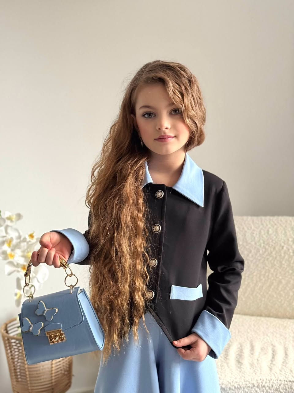 موديلات العيد متخلص ويانه 
طقم الجمال والنزاكة والاناقة 🌸💙❤️
قياسات 8/9/10/11/12/13/14/15/16
استلام مباااشر ( كمية محدودة)


**إذا كنت صاحب هذا الإعلان وتريد حذفه لأي سبب، رجاءا أرسل رسالة إلى الدعم الفني**