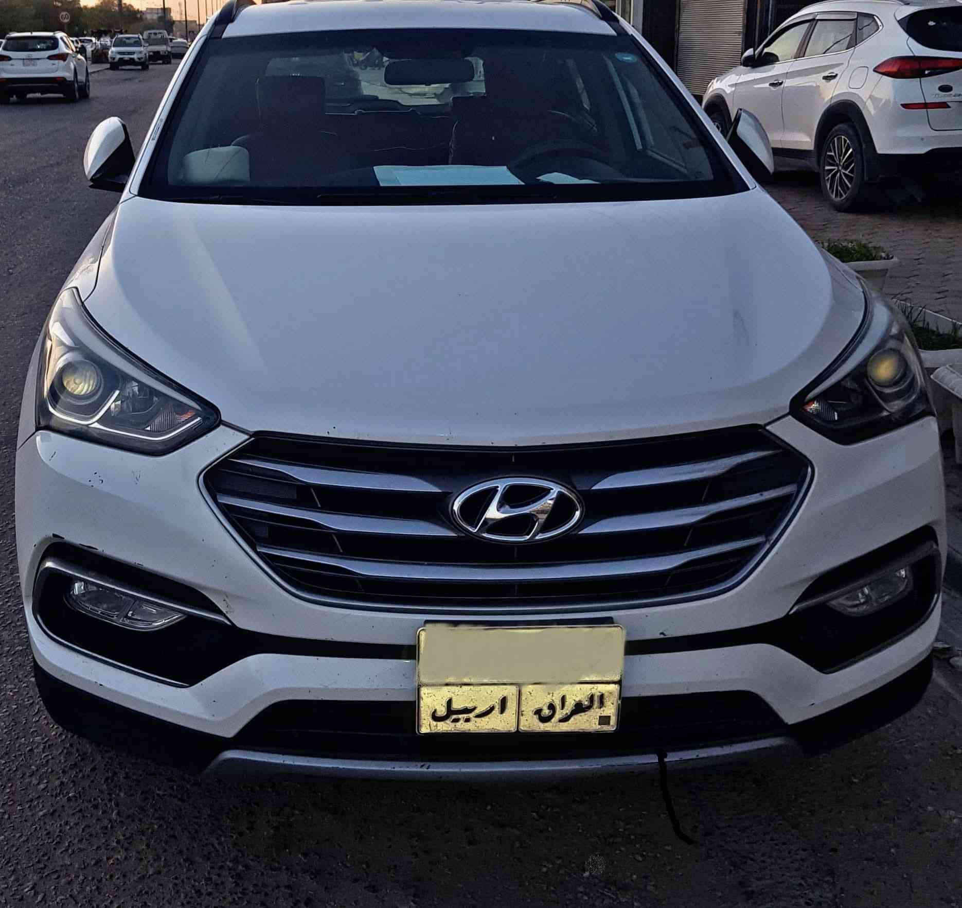 اللهم صلي على محمد وال محمد 🌹
للبيع //
       سنتافي 2016 اربيل شكل ال2017
 مكفول من الضربه والصبغ سياره جديده   مواصفات: كشن كهربائي ،حساسات، كامره ،محرك 2400، تخم تاير جديد
السعر :155 ترهم بيع او مراوس 

 للأستفسار 📞الاتصال على الارقام :
للأتصال📞:***********
للواتساب:***********
