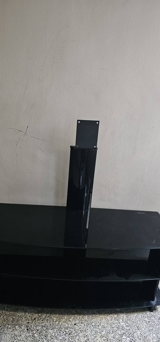 للبيع الجبيره ب60 والاصغر ب50 والميز 25


**إذا كنت صاحب هذا الإعلان وتريد حذفه لأي سبب، رجاءا أرسل رسالة إلى الدعم الفني**