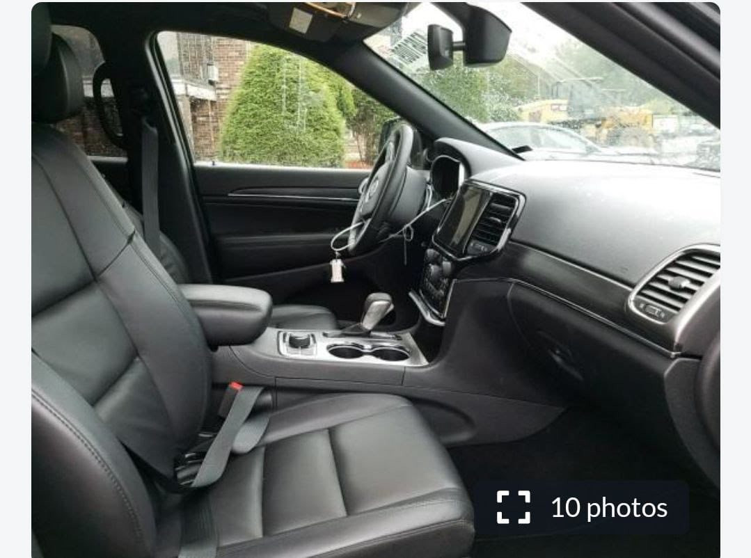 السلام عليكم للبيع جيب لاريدو  مديل 2019  وارد امريكي للمتدد سياره فول ماعده الفتحه كشنات جلد + تدفئه. شاشه جبيره ماوس تحكم. ذاكره ميموري بل كشنات تخزين حساسات خلفي امامي صور الحادث موجود بل منشور سياره على وضع الشركه تراي مال 24 مكينه كيرعلى وضع الوكاله سعر سياره 220 ورقه  
رقم الهاتف ***********
