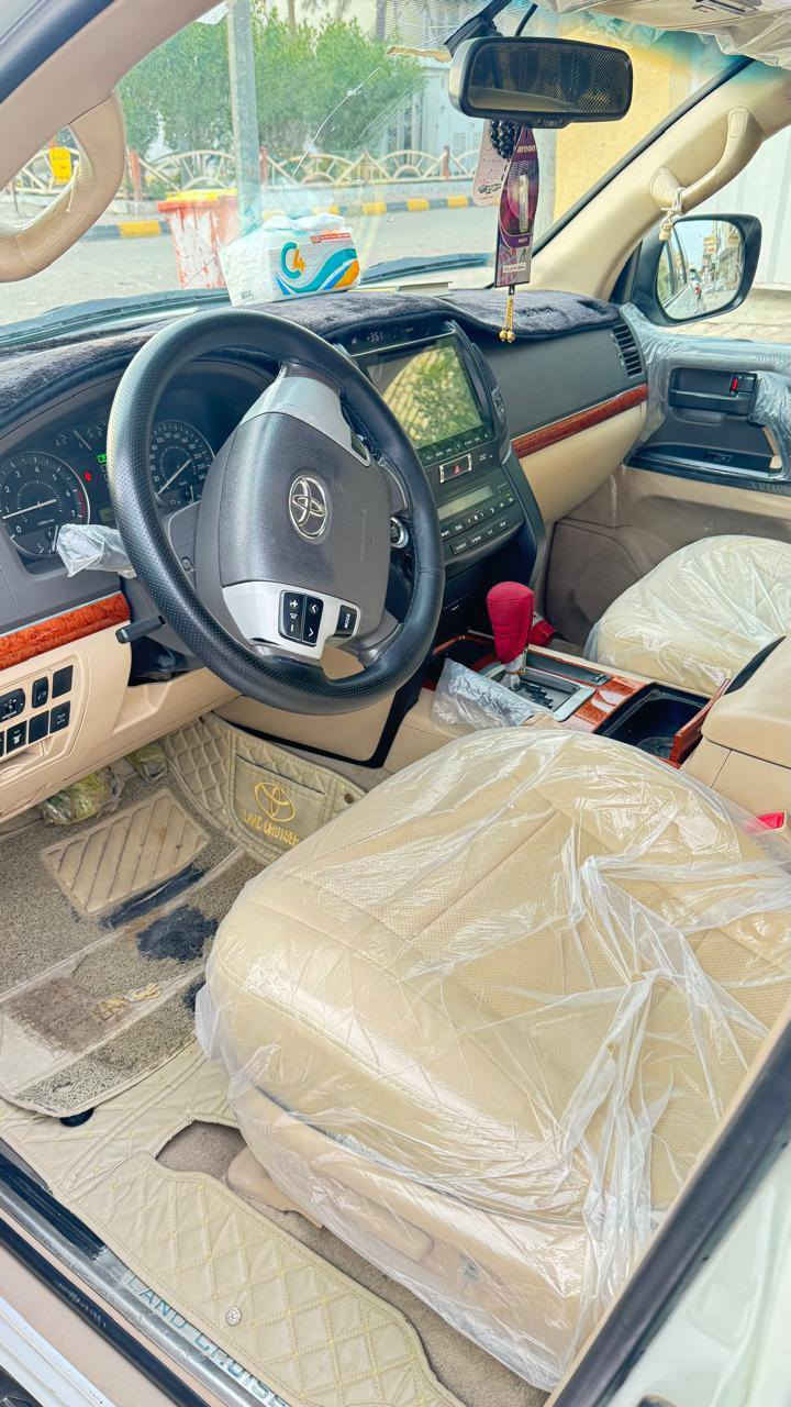 جكسارا مكفولة كفالة عامة
موديل ١٤ مكاني كوت
للاستفسار اكثر اتصل
***********
