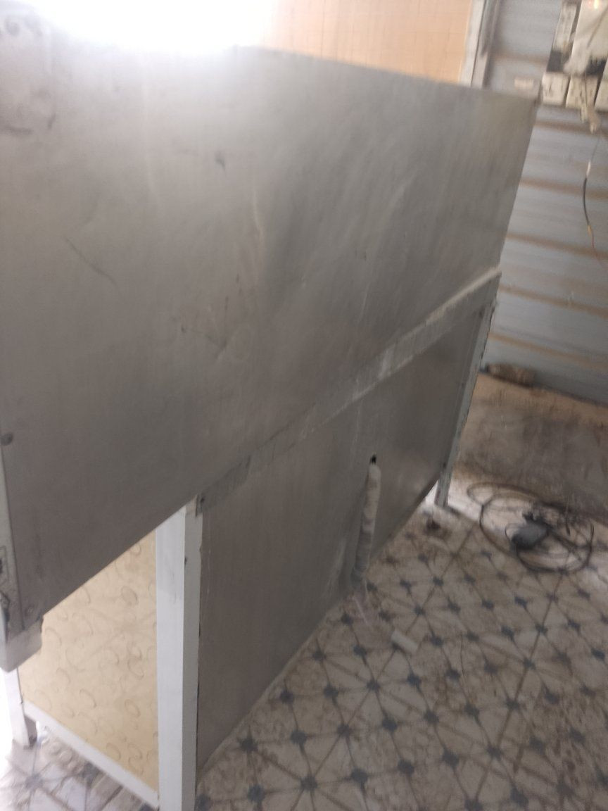 كاونتر قطعتين سعره 90مجمع حطين مقابل المنتزه***********
