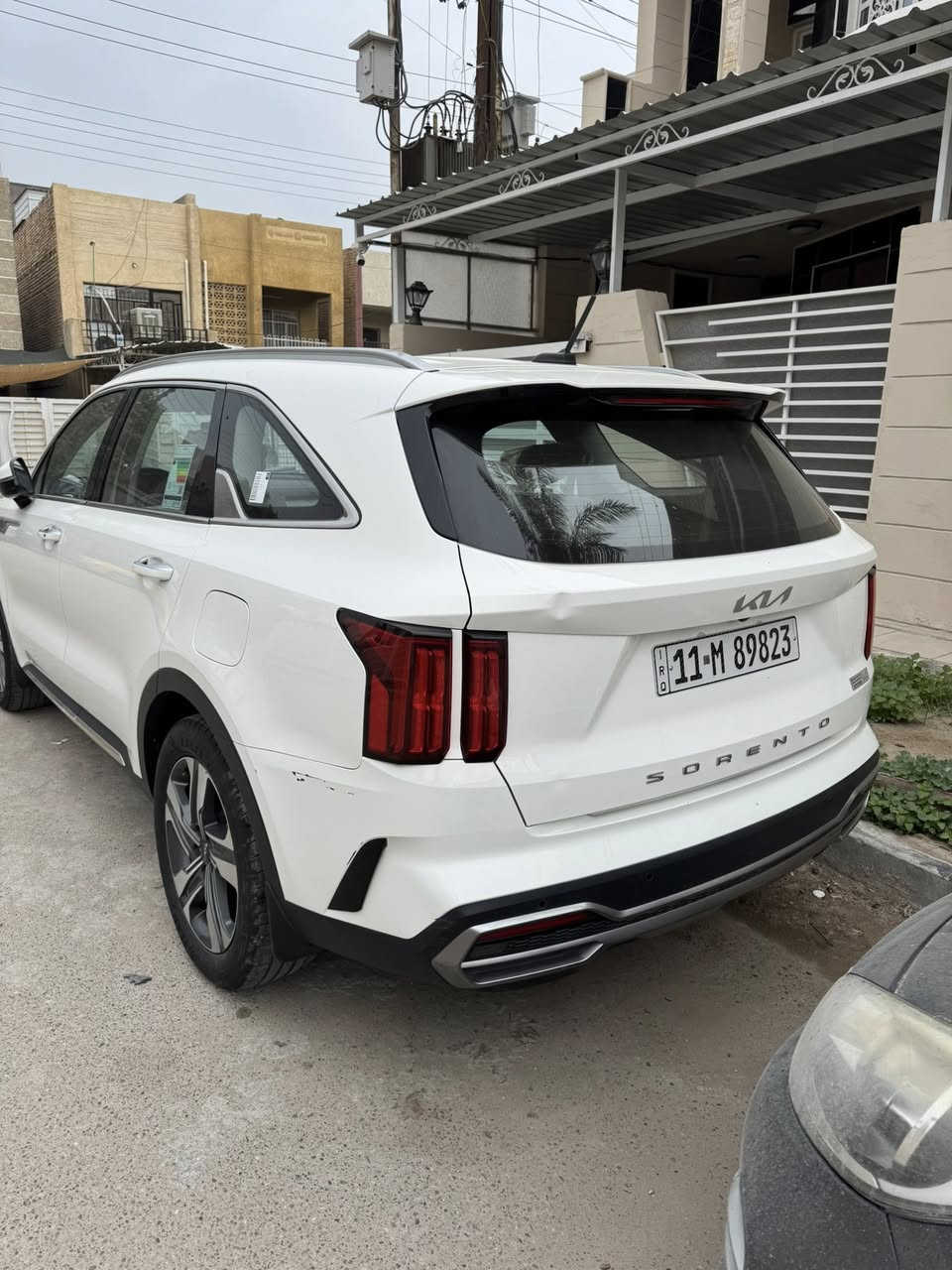 سورنتو 2022 خليجيه مكفوله
4 سلندر محرك 2500 Mpi 
ضمان الشركة الدوليه العراقية 
رقم بغداد بأسمي
7 راكب 3 قطع تبريد
عنواني بغداد الكرخ 
السعر 250 
***********
