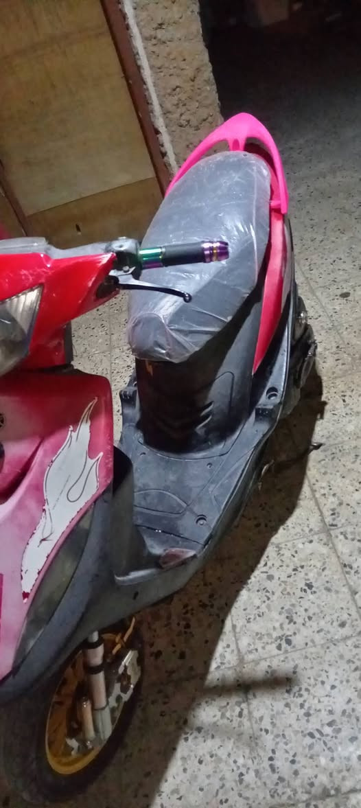 سلام عليكم لبيع دراجه ماكس عدله دراجه كفاله عامه ما مفتوح  بوشه49بلاده دراجه ختم واحد وياه مكينه كلش شغل بريكات امامي وخلفي شغال سلف55بلادي وهندرشغال كهربياته شغاله كلشي بيه شغال دراجه احلاه من بل صوره لسعر 650 وبيه مجال مكاني كوت فلاحيه و هاذ رقمي ***********🩷
