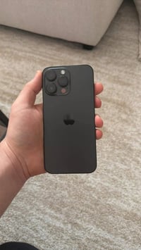 اسود • ٢٥٦ • شاشة اصلية