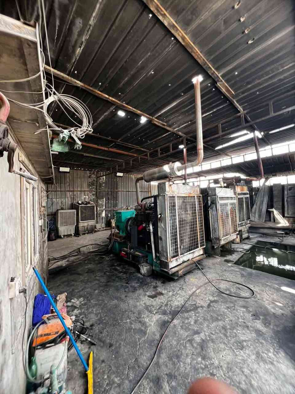 موقع للبيع بي 3 مكاين 143 و 12 ونص وبومة قبق بلاستك كهربائية بي تانكي 20 شغال ابو الاربعة سستم كامرات سستم بلاجكتورات الموقع نظيف درجة اولى اي نقص مابي بي حصتين وحدة 200 كاملة والثانية طلع بيها الكشف منتظر بس يخصصون شكد سعة المكينة حمل من 750 الى 800 الحمل كله داخلي بوردات 2 السعر 6 شدات ونص
عنوان بغداد الرئاسة مالت العبيدي شارع 20 خلف الملعب موقع لا عليه ازالة ولا عليه شي 
***********
موقع للبيع بي 3 مكاين 143 و 12 ونص وبومة قبق بلاستك كهربائية بي تانكي 20 شغال ابو الاربعة سستم كامرات سستم بلاجكتورات الموقع نظيف درجة اولى اي نقص مابي بي حصتين وحدة 200 كاملة والثانية طلع بيها الكشف منتظر بس يخصصون شكد سعة المكينة حمل من 750 الى 800 الحمل كله داخلي بوردات 2 السعر 6 شدات ونص
