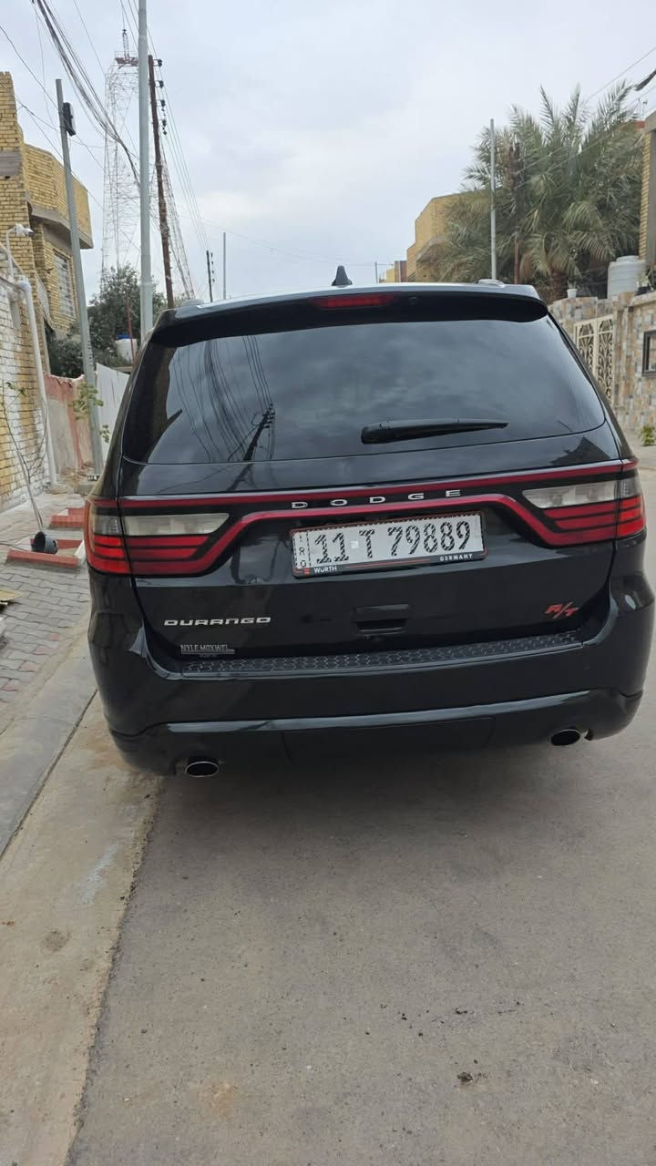 السلام عليكم دوج دورنكو 2015 للبيع مكفولة من الضربة ومكينة خير من الله فول مواصفات ماعدا الفتحة فئة GT مكينة 6 سلندر 3.6 بأسمي اصل رقم بغداد دولي للاستفسار الاتصال على الرقم *********** مكاني كوت الفلاحية مقابل ساحة التشابيه
