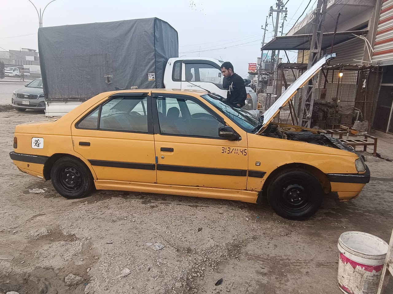 السلام عليكم ورحمه الله وبركاته للبيع او مراوس بيجو روى مديل 2009 مكينة وكير فرنسي تبريد ثلج تدفئة شغاله كهربائيات كلها شغالة لايت زنزون دواخل جديدة مابيها أي نقص رقم قادسية ماواصل راعيها اتكفل سرقة وعشائر السعر المطلوب 15 وبيها مجال قليل عنواني بابل ***********
