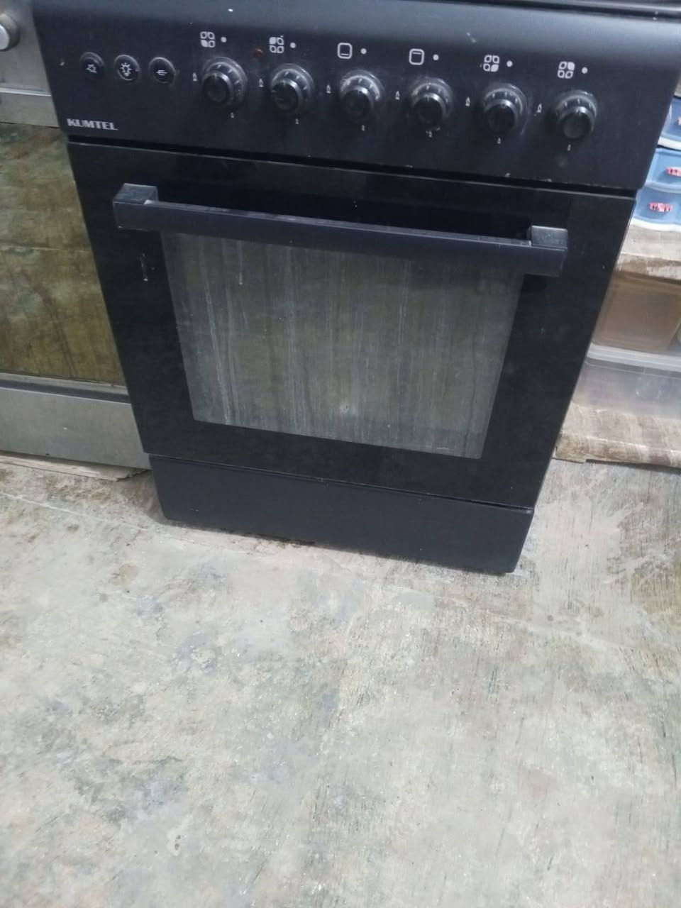 السلام عليكم 
يوجد ثلاجه للبيع+ طباخ اربع عيون 
سعر ثلاجه 250
طباخ 150


**إذا كنت صاحب هذا الإعلان وتريد حذفه لأي سبب، رجاءا أرسل رسالة إلى الدعم الفني**