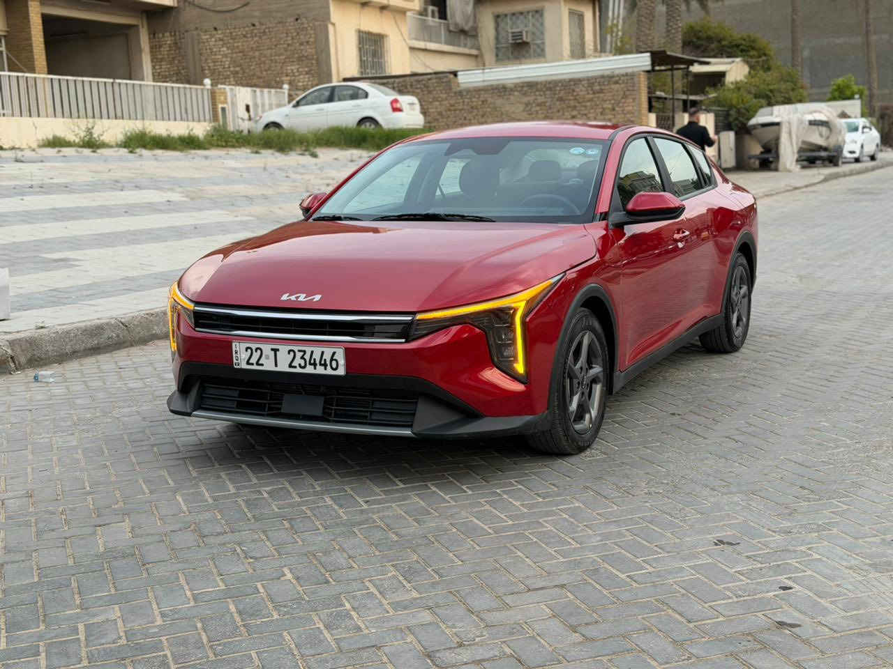 السلام عليكم كي فور 25 LX وارد امريكي ضرره جاملغين وبنيد وباب صور الضرر مرفقه 4 قطع صبغ رقم اربيل تحويل او وكاله ماشيه 8000 مل 
محرك 2000 دوش بصمه السعر 153 

*********** بغداد الدوره ابو طياره
