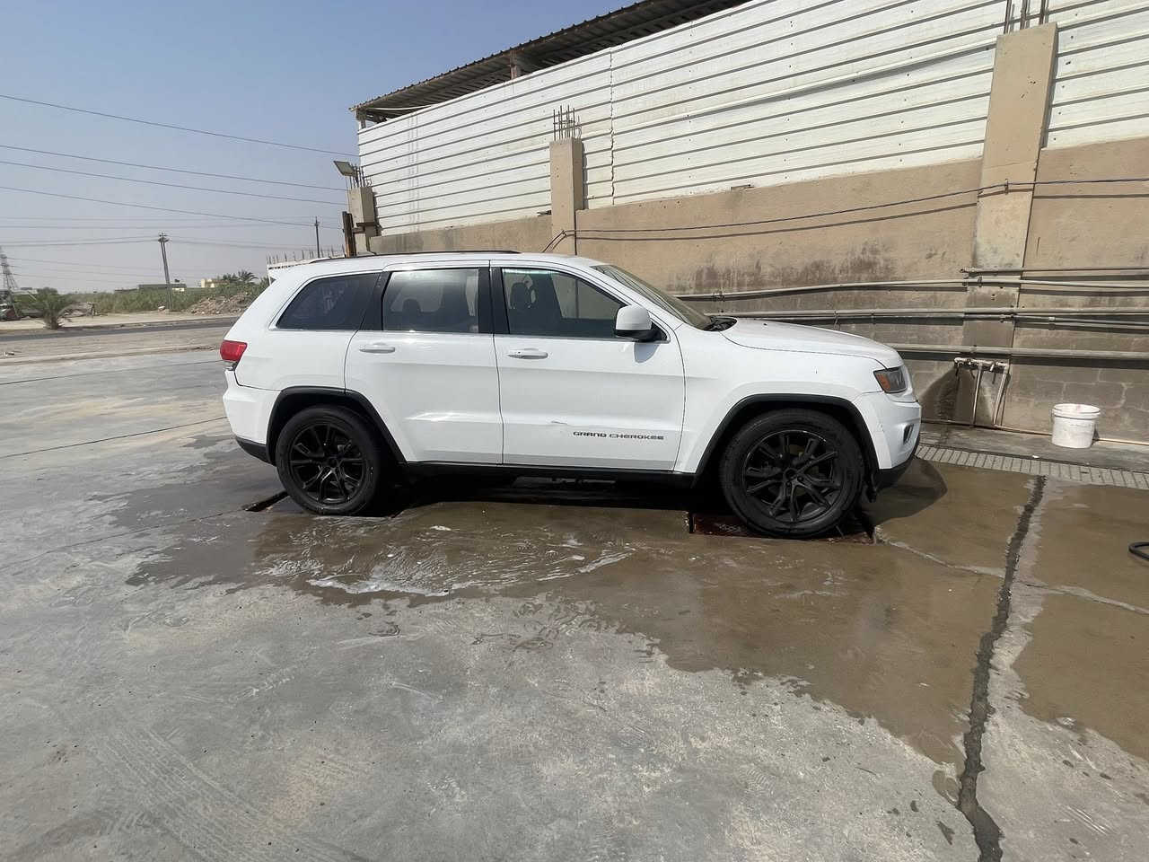 السلام عليكم جيب شيروكي وارد امريكي  ضرر والحدث موجود بالمنشور 
تبريد كشنات جلد
تحويل ثاني يوم 
الموديل 2016
كروز سرعه تحكم جهتين
نص فول
محرك نفافتة 50‎%‎
السعر 165$مكلف بالنشر
***********
واسط عزيزية
