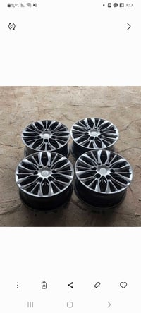 وياله كروم اصليات ٠٧٨١٩٧٣٧٥٨٢سعر ٣٠٠وبيهن