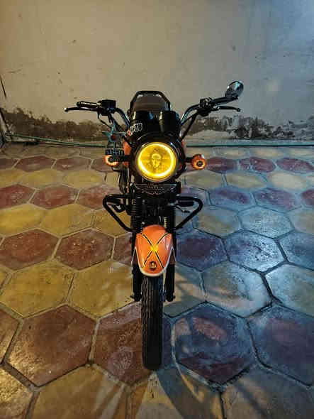 دايون للبيع مديل ٢٤ اصولي مليون و٦٠٠ مع مجال قليل مكان الكوفه ***********
