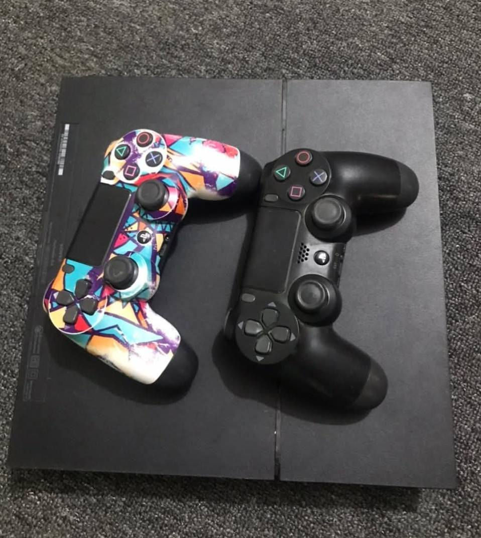 بليات عدد 2 مكاني ناصرية مركز ***********واتساب نظافه 90بلميه
1/ بلي فور فات مهكر نظيف ما مفتوح نظام 9 فلاش تهكيره كولدن هين جوستك عدد 2 ملحقاته كامله اصليه وياه هارد خارجي واحد تيره 27لعبه قويه متروس بيس26 وفيفا 26وبعد اهواي 

2/ سلم مهكر نظيف نظام 12 تهكيره قرص كولدن هين جوستك عدد 2 ملحقاته كامله اصليه كذلك وياه يو بي اس حمايه متروس العاب
