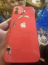 آيفون ١٢ • بطارية ٧١٪ • ضهر مكسور