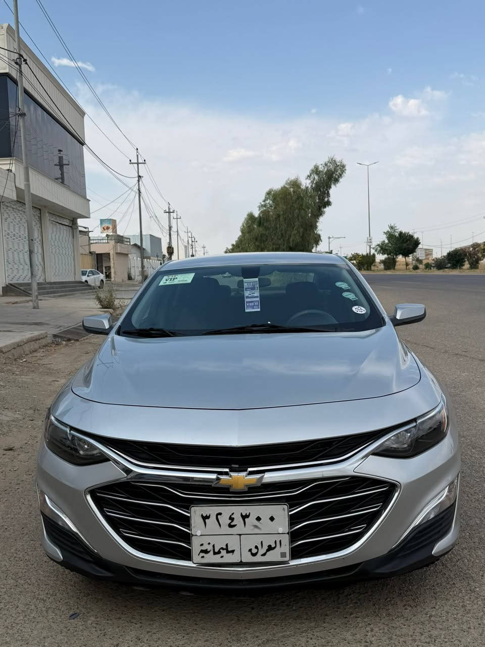للبيع شوفرليت ماليبو موديل 2019  ماشيه 65 ألف كير و محرك بلاد ممفتوح بجم كبس وبدون ارباك حادثها هلال جاملغ خلفي مع الباب صبغ صور الحادث موجود بالرقم الشاصي مرفق مع الصور سياره نظيفه جداً وجاهزه للأخير شرط التحويل والغرامات السعر ٩٧ بيها مجال مكاني كركوك ***********
