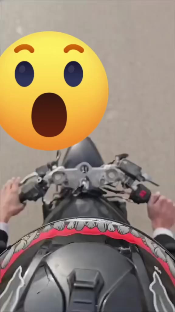 سلام عليكم بانده كير محرك خير من الله دراجه نضيفه يرادلها ترتيب بس.  مكان بغداد. قرب بسمايه سعر ٩٠٠ بيها مجال ***********
