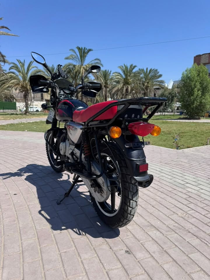 السلام عليكم دراجة بوكسر 
موديل 2023 مرقم  
مكاني بغداد الشعلة الدراجة نظيفة 
السعر:مليونين ونص وبيها مجال 
***********
