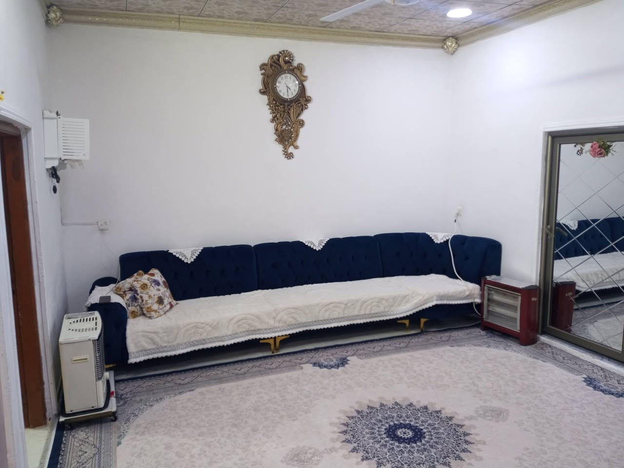 🛑 أعلان 

دار طابقين للبيع طابو ملك صرف 

🌍الموقع خلف اسواق روكان قرب ماركت علي كواع 

المساحة 125 متر 

الواجهة 6.5 متر 

☎️ للاستفسار اتصل ***********

أو مراجعة المكتب الكائن شارع العام بأتجاه بغداد مقابل حلويات علي الحمداني وصيدلية سما طوز 
ومن الله التوفيق 🏡
