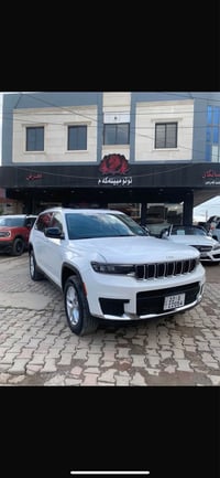 جراند شيروكي • ٢٠٢٣ • ٣٤٠٠٠ كم