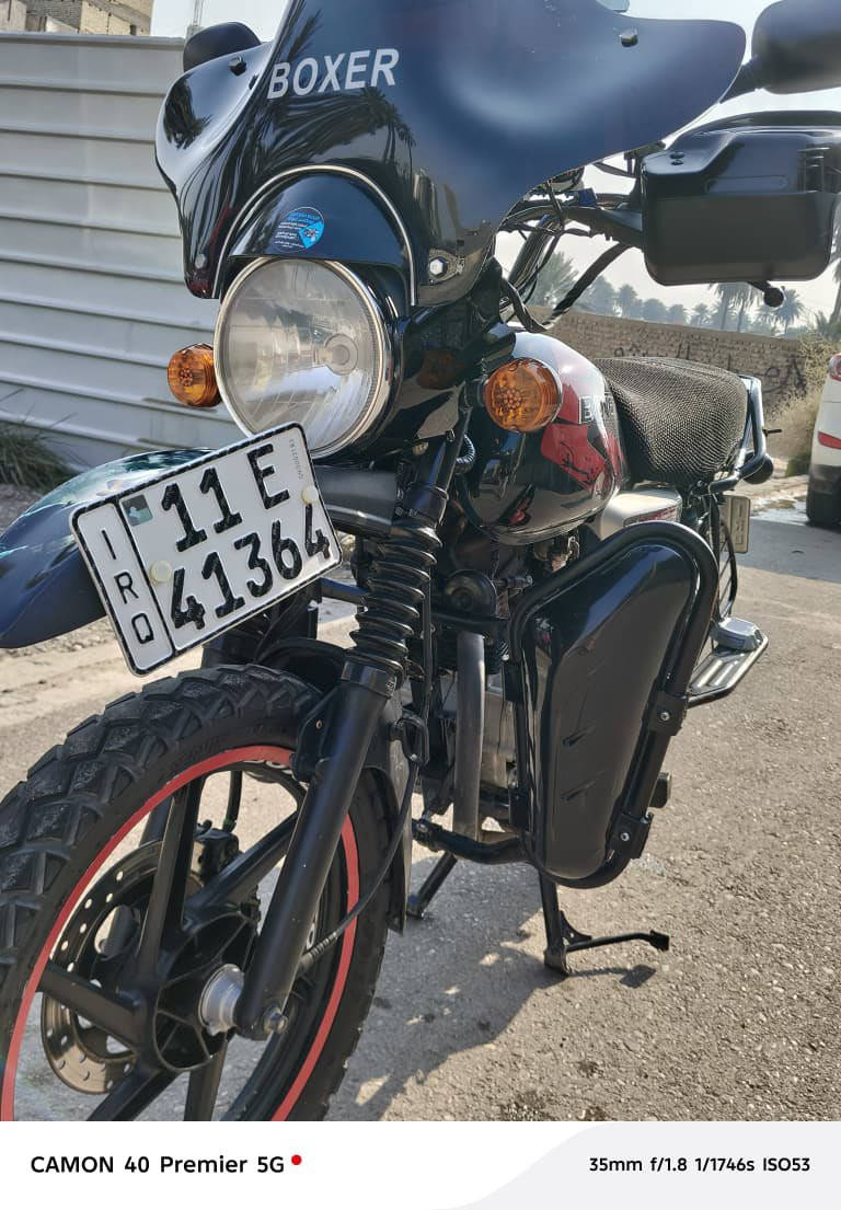 السلام عليكم دراجه بوكسرللبيع موديل 22 جبلي لوحات ثنين تحويل ثاني يوم دراجه كامله خير من الله برغي نقص مابيه وياه واقيات ثنين ودرع ابو جيوب اشاير لد لايت زنون كامله مكمله السعر 2100  مكاني بغداد للتواصل ***********
